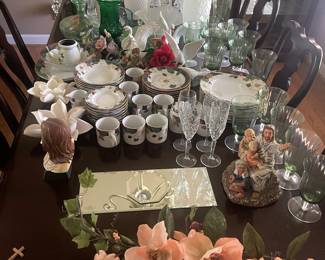 Dining room decorations