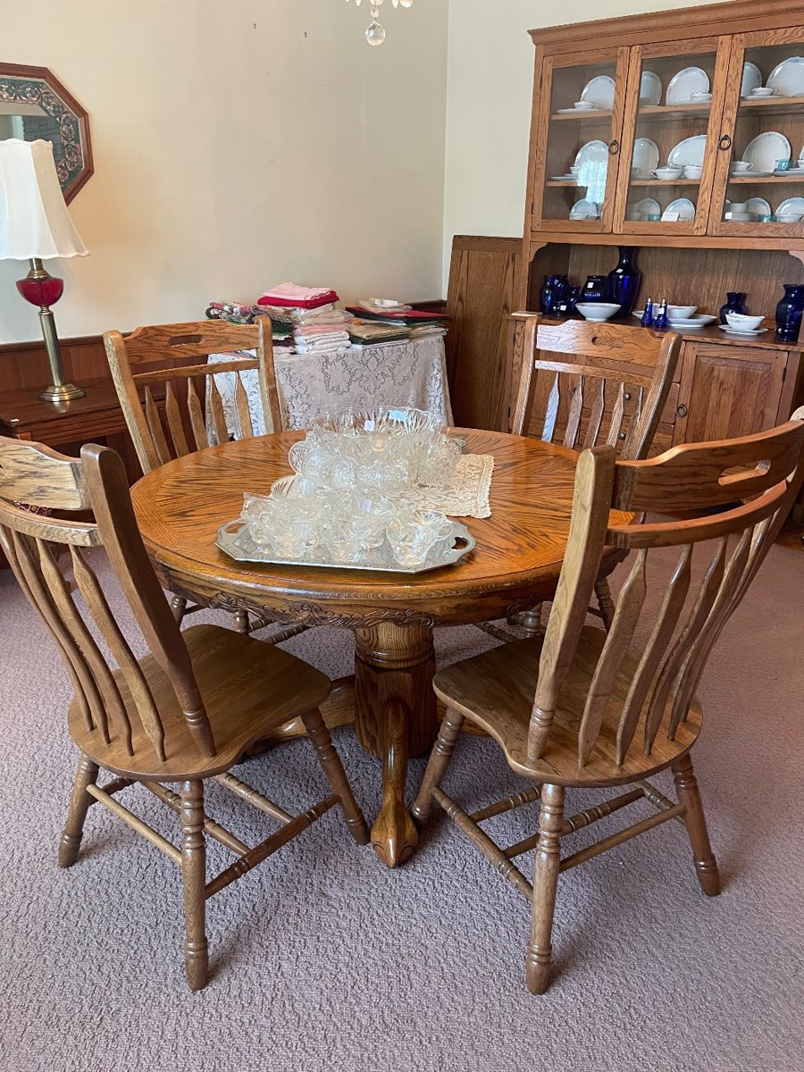 Living Estate Sale by The Junque Ladies starts on 6/13/2024