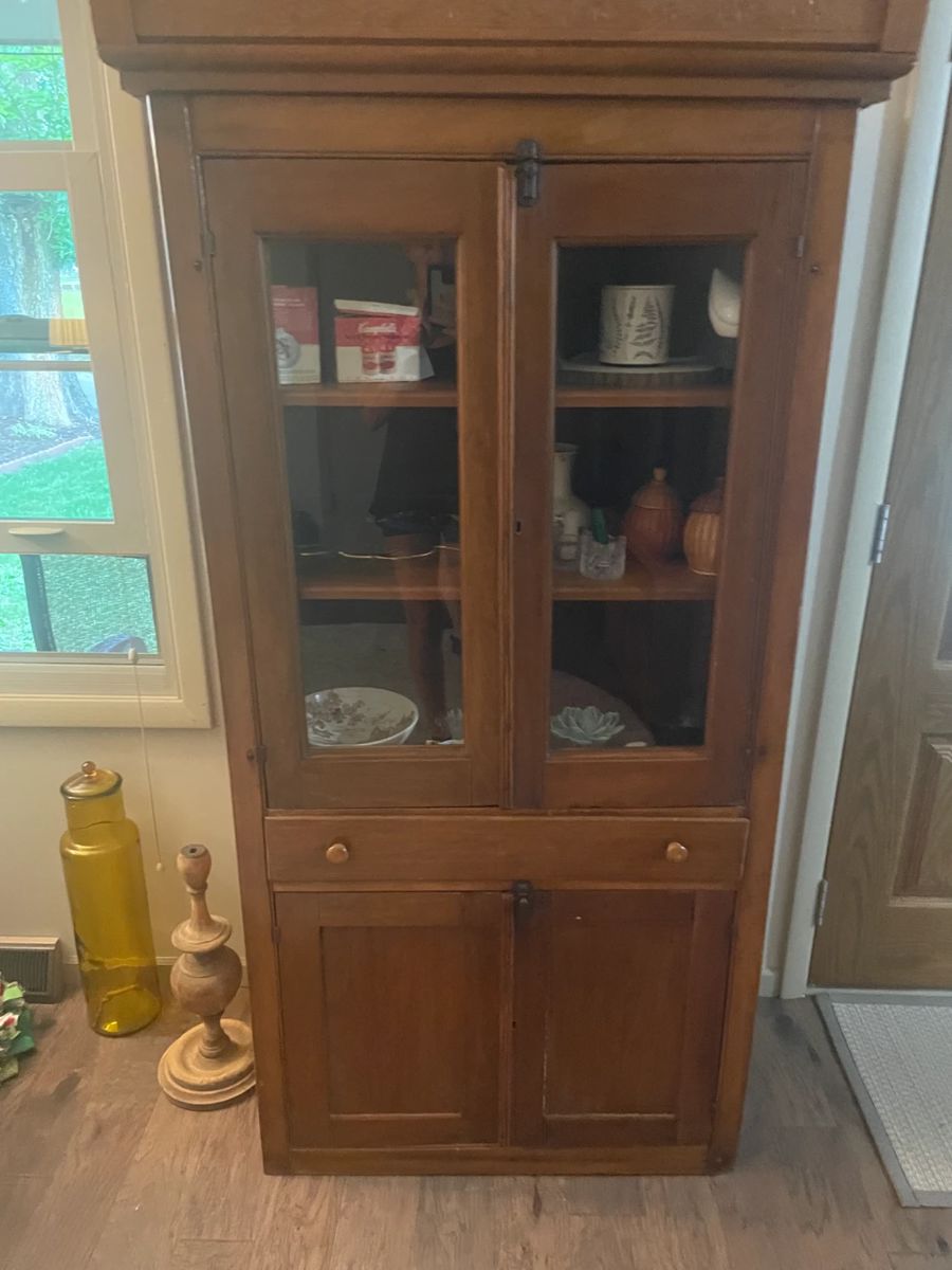 Estate Sale Grand Detour IL in Dixon, IL starts on 7/19/2024