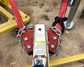 Trailer hitch detail