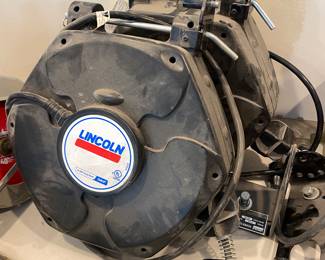 Lincoln retractable hose (2)