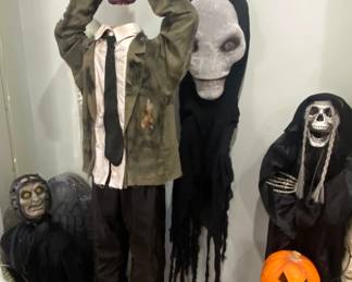 Halloween decor