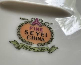 Seyei Fine China Platter Depicting Children Playing with Squirrels