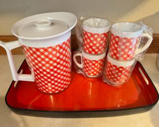 1950's Thermo Serv Red/White Checkered Pitcher/Tumbler Set