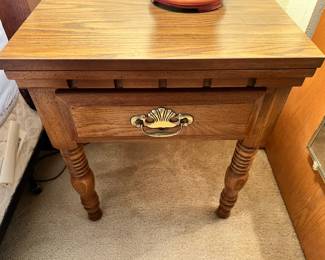 Oak Side Table/Night Stand