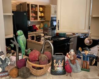 MISCELLANEOUS COLLECTIBLES 