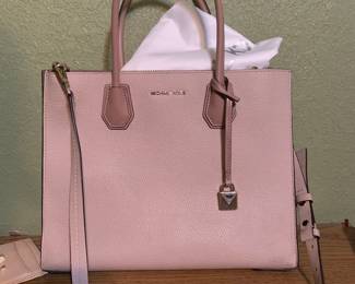  Michael Kors Women's Mercer Satchel in Powder Blush - very good condition
