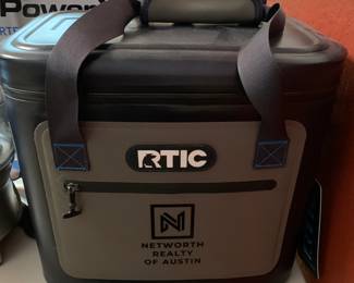 RTIC Cooler Soft Pack Cooler