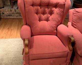 #90	Coral Recliner Rocker /Button Back Seat	 $40.00 
