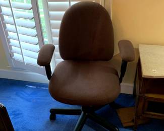 #44	Rose office Chair	 $25.00 
