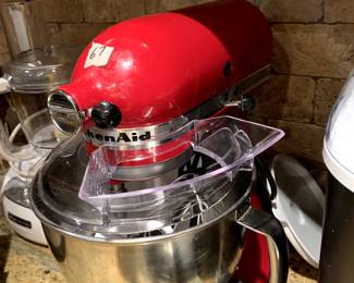 #67	Red 10 Speed Tilt-Head Commercial KitchenAid Mixer w/3 paddle attachments w/shield	 $125.00 
