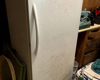 #116	Frigidaire FF Freezzer - 14cu - Working - Upright	 $100.00 
