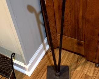 #102	Heavy Metal Stand for Gazing Ball	 $30.00 
