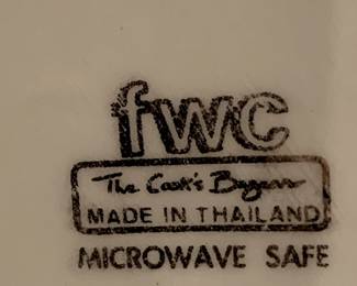 #188	FWC made in Thailand winter China 8 plates and 8 bowls 	 $48.00 
