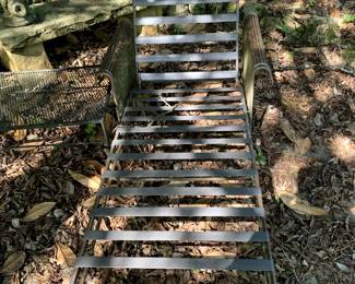 #142	Lounger metal Frame w/plastic Strapping	 $65.00 
