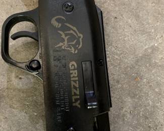 #120	Grizzly BB Gun	 $30.00 
