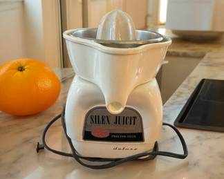 Vintage juicer