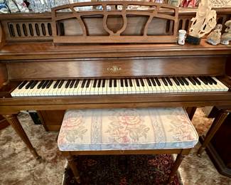 Cable Upright Console Piano