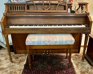 Cable Upright Console Piano
