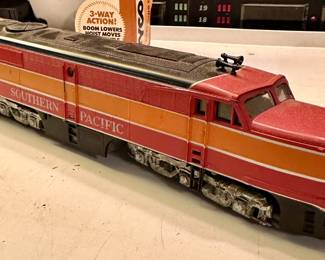 HO Southern Pacific Engine