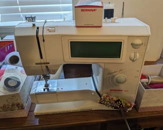 Bernina sewing machine 