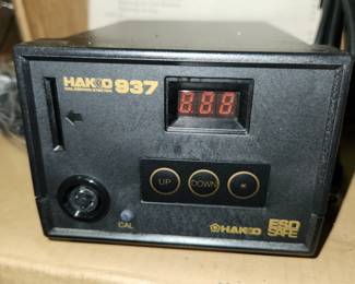 69 NEW IN BOX units of Hakko 937 soldering stations