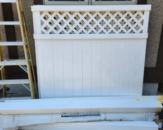 vinyl fencing