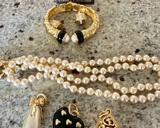 Joan Rivers jewelry