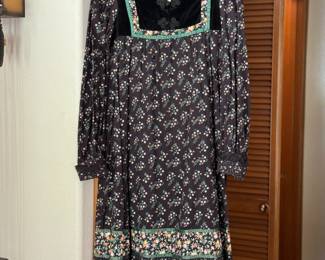 True Vintage Gunne Sax by Jessica Black Prairie Dress - Sz9	