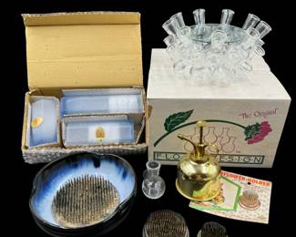 Vintage Asian Serving Ware: MCM Toyo Glass Tray - Imari Fan Cake Stand	