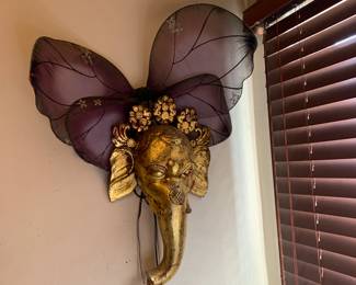 Tribal Art, Native American, Shona Sculptures, Zimbabwe Tribe Animals, Navajo, Hopi pottery 