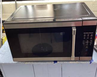 $20 Hamilton Beach 1000 Watt Microwave