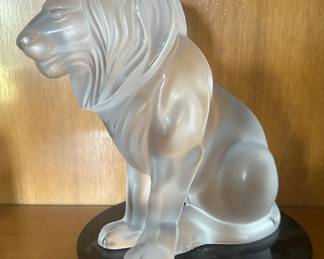 Lalique Lion- Bamara on stand
