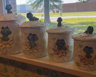 Neil, the frog, Sears Roebuck canister set from 1979