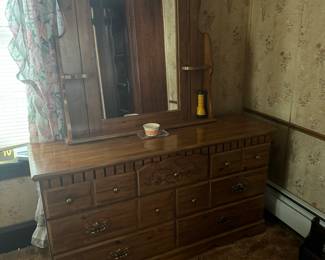 Full size bedroom set