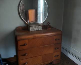 Beautiful dresser aka Waterfall style dresser