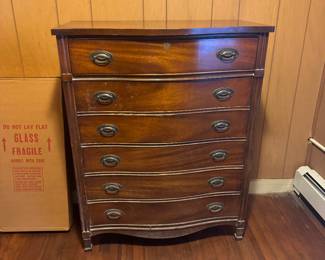 Mahogany dresser - Tall dresser