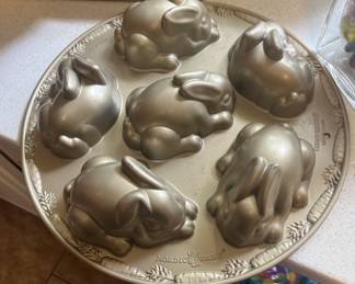 Nortic Ware Cakelets