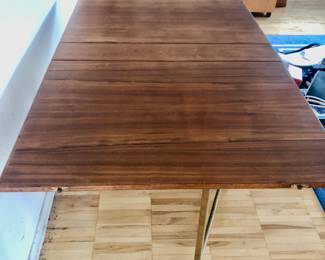 Drop leaf MCM table