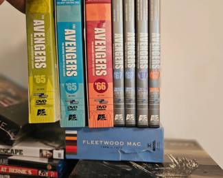 More dvds than I've Ever seen
Lots of boxed sets, no more cable people