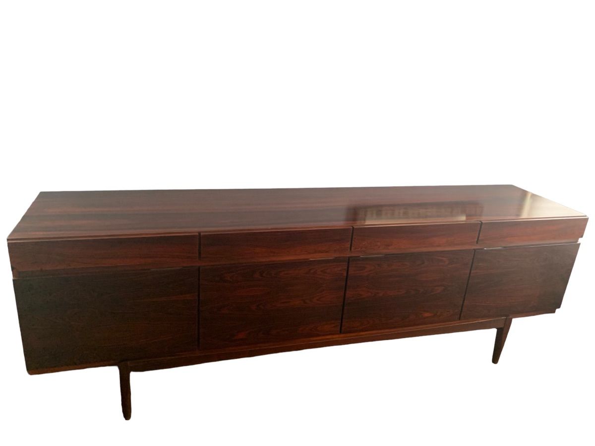 Mid Century Modern Rosewood sideboard 90.5 x19.5 x 30.5