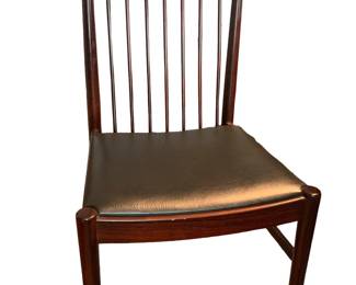 4 MCM Rosewood side dining chairs with black leather seats. Pair armchairs black leather seats.