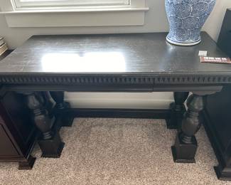 Writing table with one drawer 