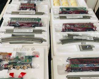 Hawthorne Village Thomas Kincaid Train Set