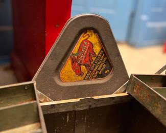 KENNEDY CANTILEVER Toolbox with great advertising inside! 