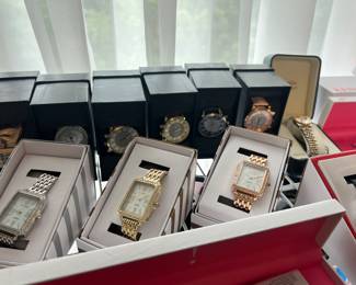 QVC & HSN accessories galore! Most brand new! 