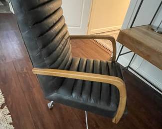 Leather office chair from four hands, Furniture