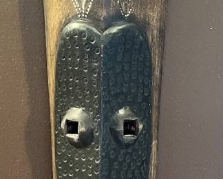 37. Wood Mask (21")