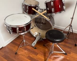 96. Set of First Act Drums 5pc w/ Stool
