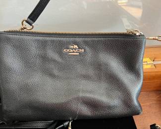 Coach Handbags & Wallets